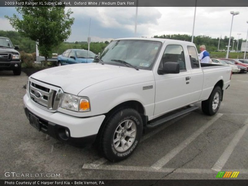 Front 3/4 View of 2009 Ranger XL SuperCab 4x4