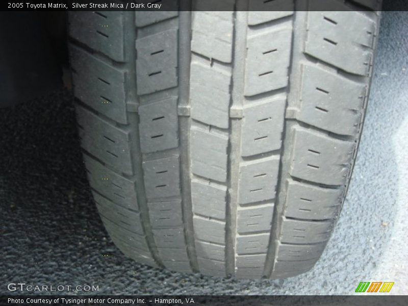 Silver Streak Mica / Dark Gray 2005 Toyota Matrix