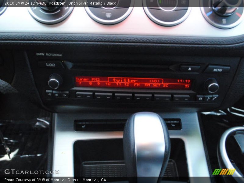 Controls of 2010 Z4 sDrive30i Roadster