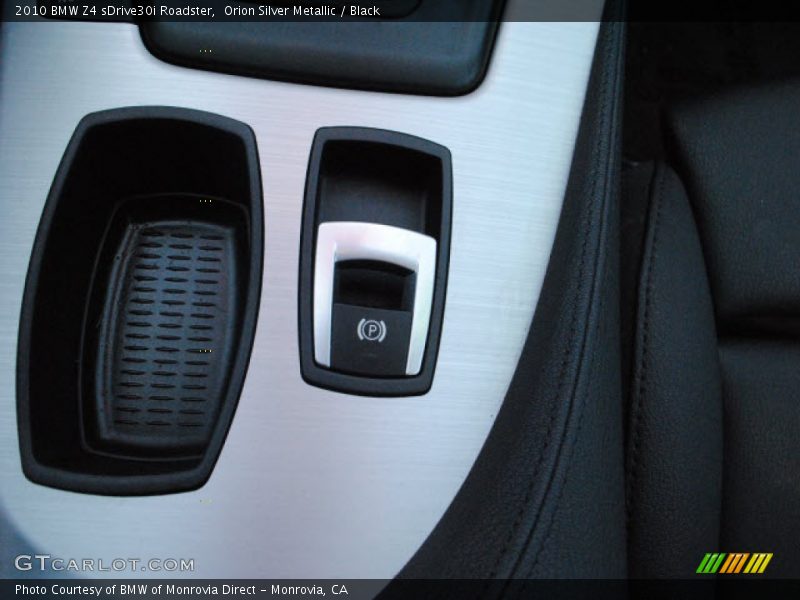 Controls of 2010 Z4 sDrive30i Roadster