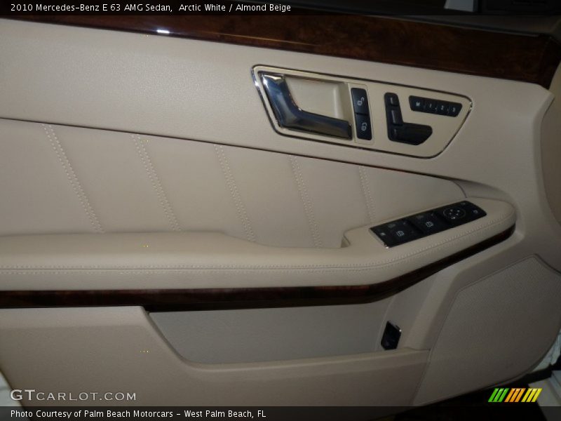 Door Panel of 2010 E 63 AMG Sedan
