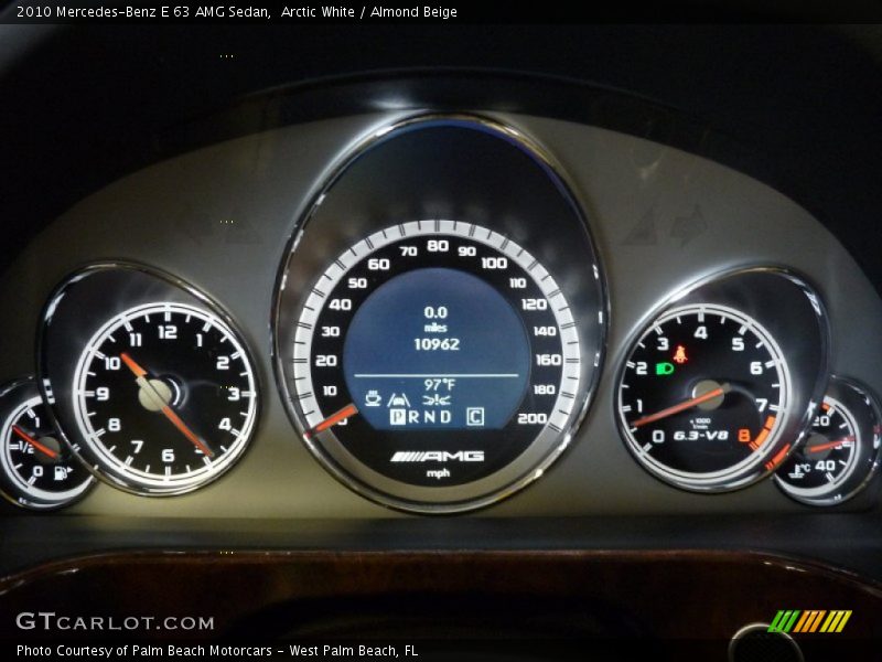  2010 E 63 AMG Sedan 63 AMG Sedan Gauges