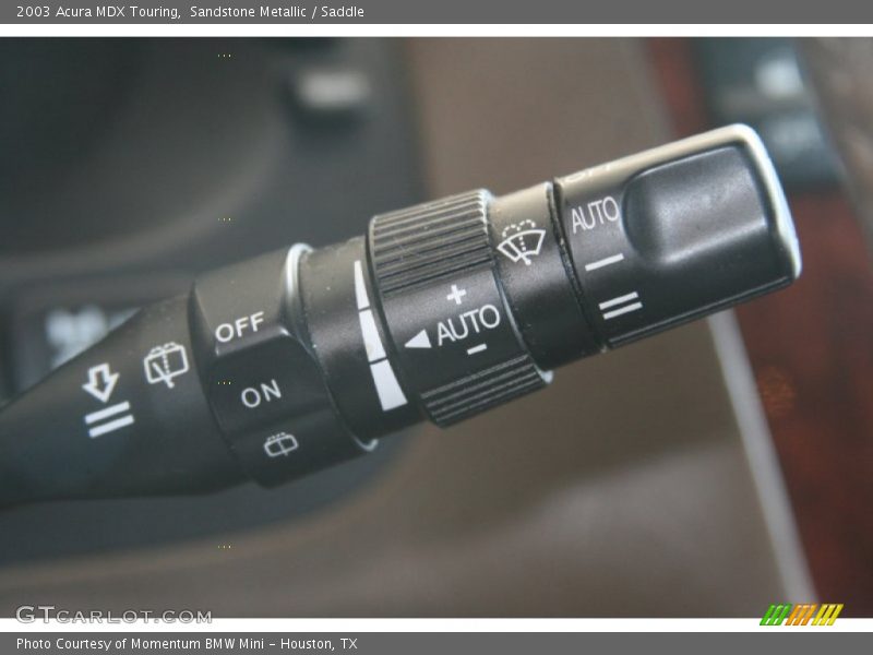 Controls of 2003 MDX Touring