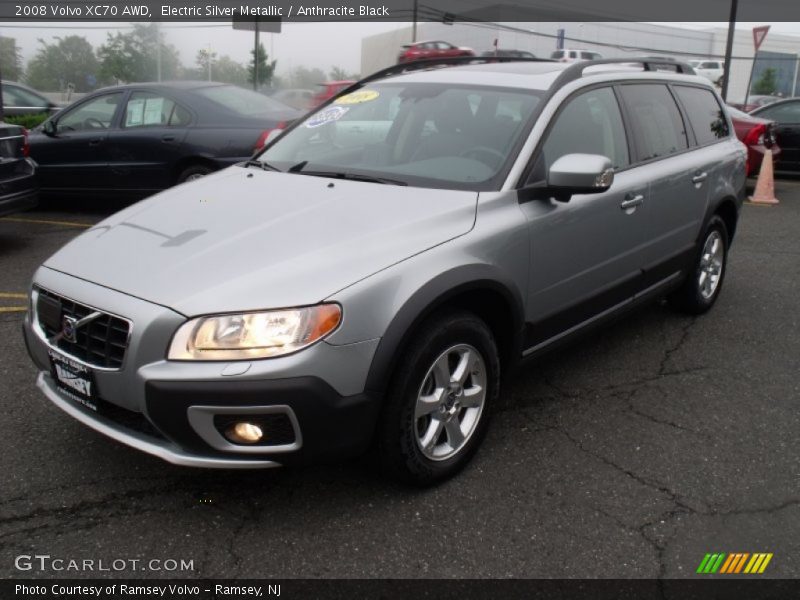 Electric Silver Metallic / Anthracite Black 2008 Volvo XC70 AWD