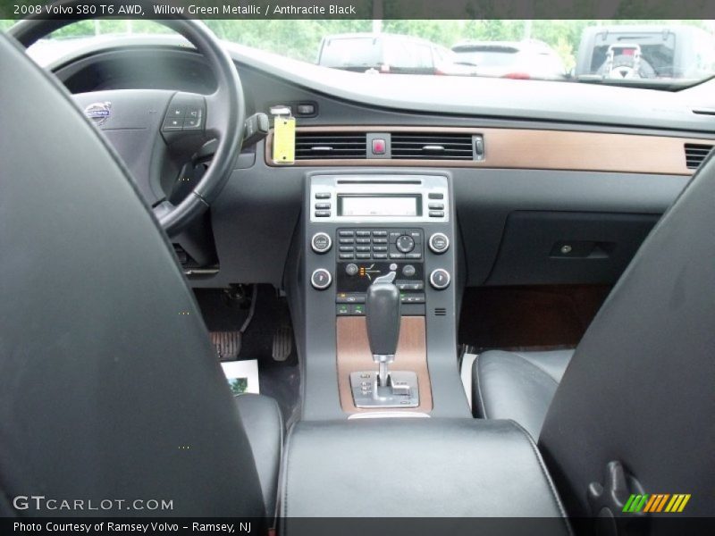 Willow Green Metallic / Anthracite Black 2008 Volvo S80 T6 AWD