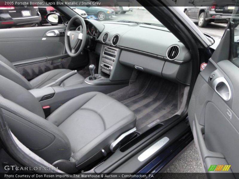 Dashboard of 2005 Boxster 
