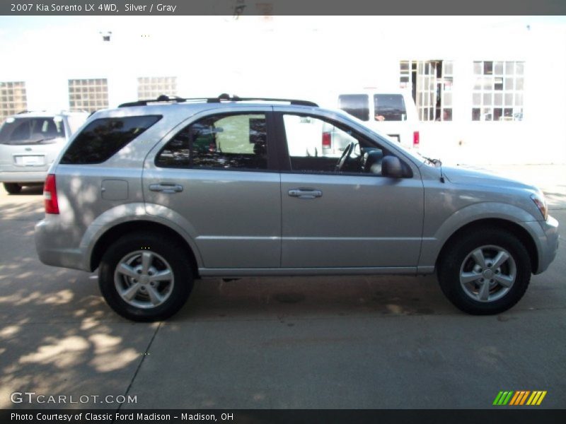 Silver / Gray 2007 Kia Sorento LX 4WD