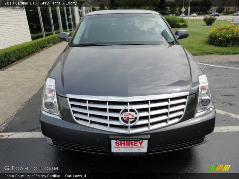 Grey Flannel / Ebony 2010 Cadillac DTS