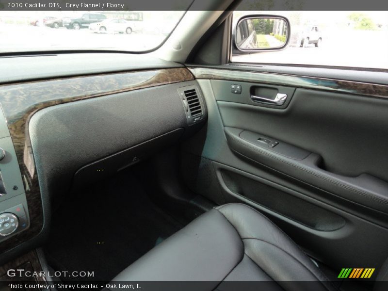 Grey Flannel / Ebony 2010 Cadillac DTS