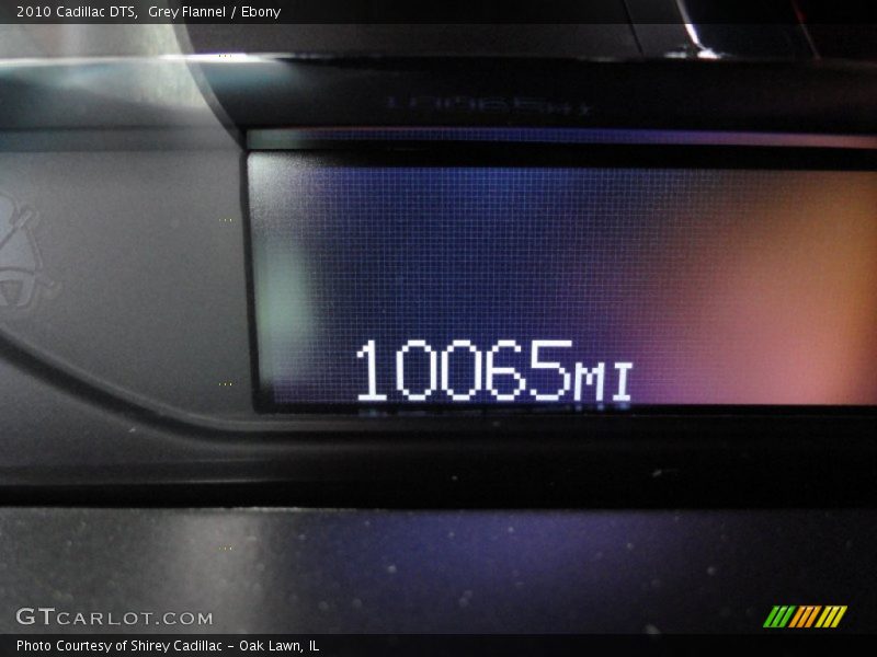 Grey Flannel / Ebony 2010 Cadillac DTS