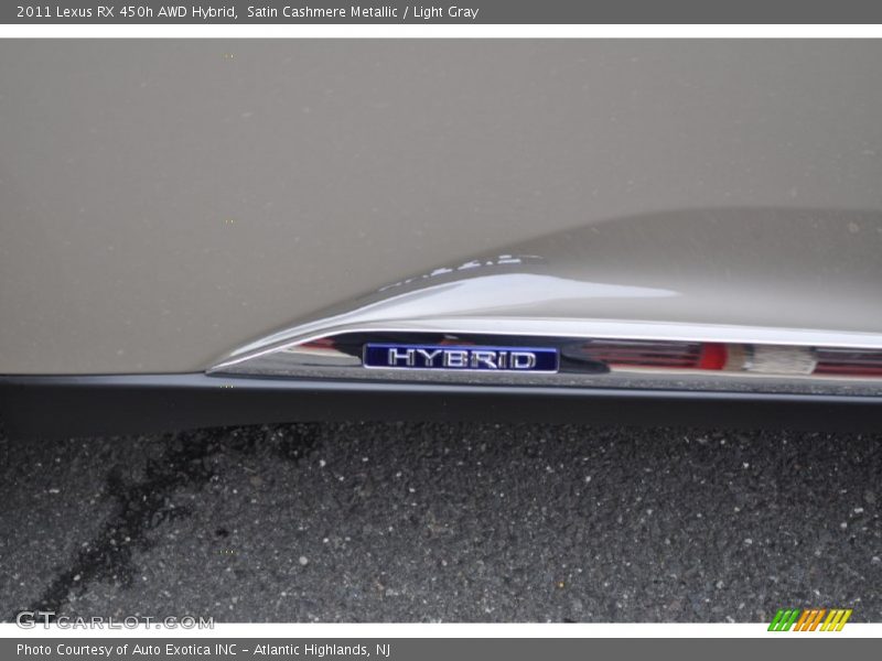  2011 RX 450h AWD Hybrid Logo