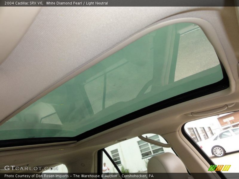 White Diamond Pearl / Light Neutral 2004 Cadillac SRX V6