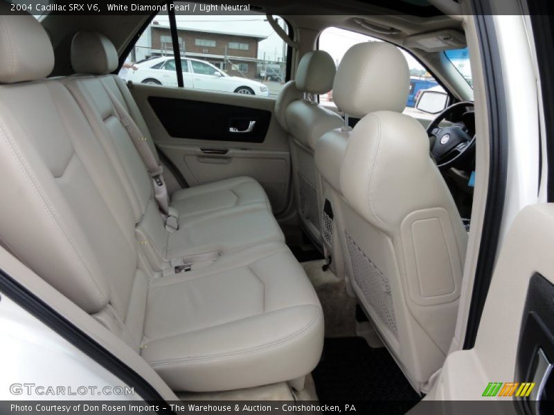 White Diamond Pearl / Light Neutral 2004 Cadillac SRX V6