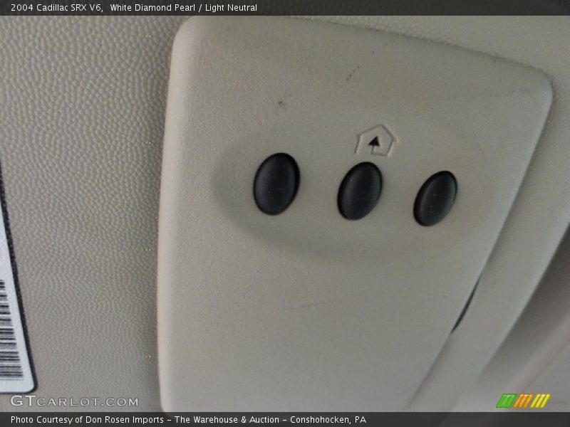 White Diamond Pearl / Light Neutral 2004 Cadillac SRX V6