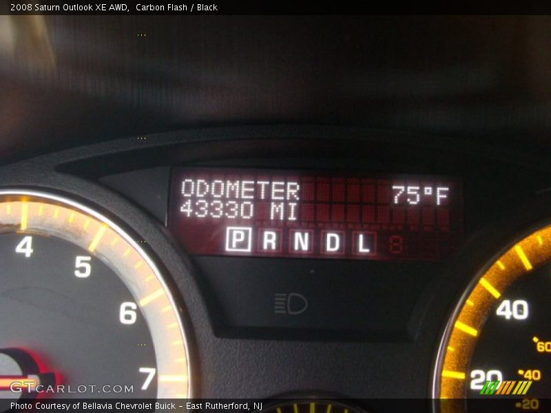 Carbon Flash / Black 2008 Saturn Outlook XE AWD