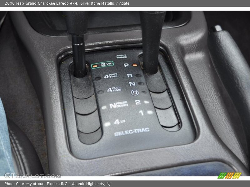 Silverstone Metallic / Agate 2000 Jeep Grand Cherokee Laredo 4x4