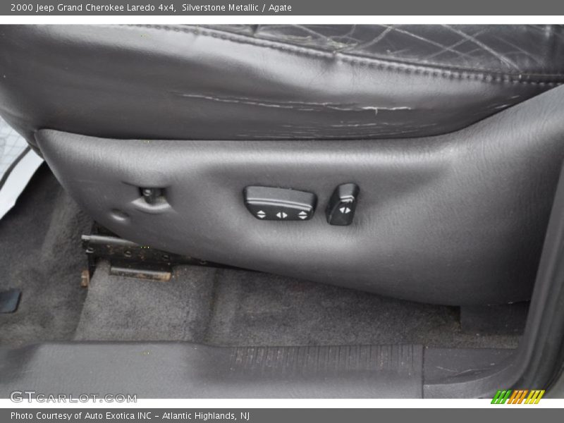 Silverstone Metallic / Agate 2000 Jeep Grand Cherokee Laredo 4x4