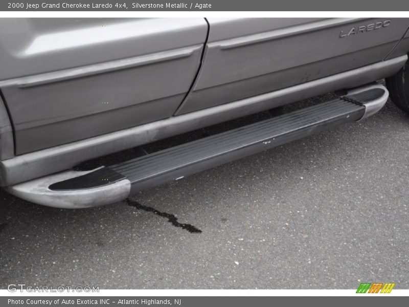 Silverstone Metallic / Agate 2000 Jeep Grand Cherokee Laredo 4x4