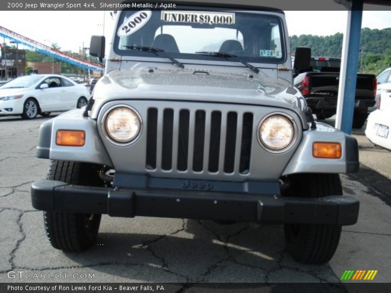 Silverstone Metallic / Agate 2000 Jeep Wrangler Sport 4x4