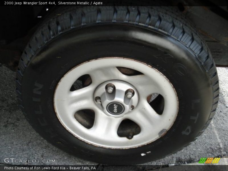 Silverstone Metallic / Agate 2000 Jeep Wrangler Sport 4x4