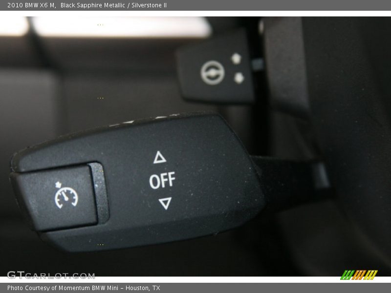 Controls of 2010 X6 M 