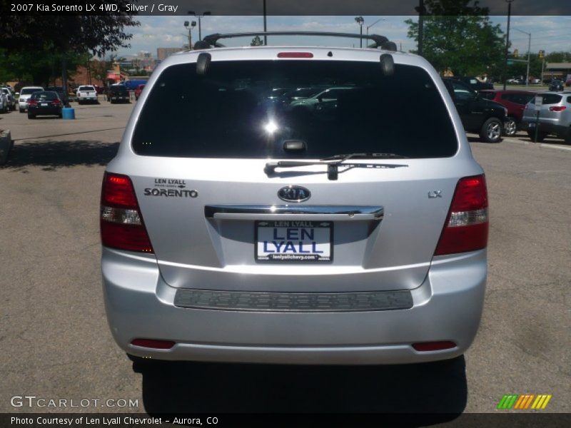Silver / Gray 2007 Kia Sorento LX 4WD
