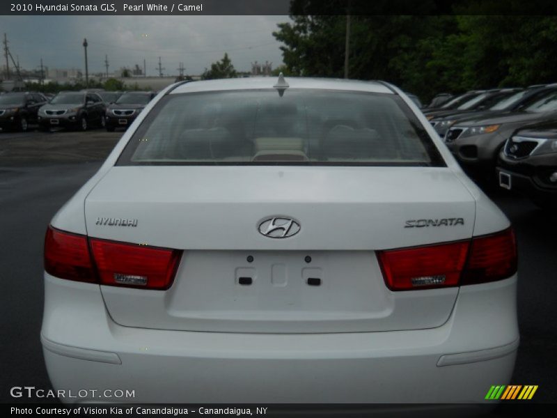 Pearl White / Camel 2010 Hyundai Sonata GLS