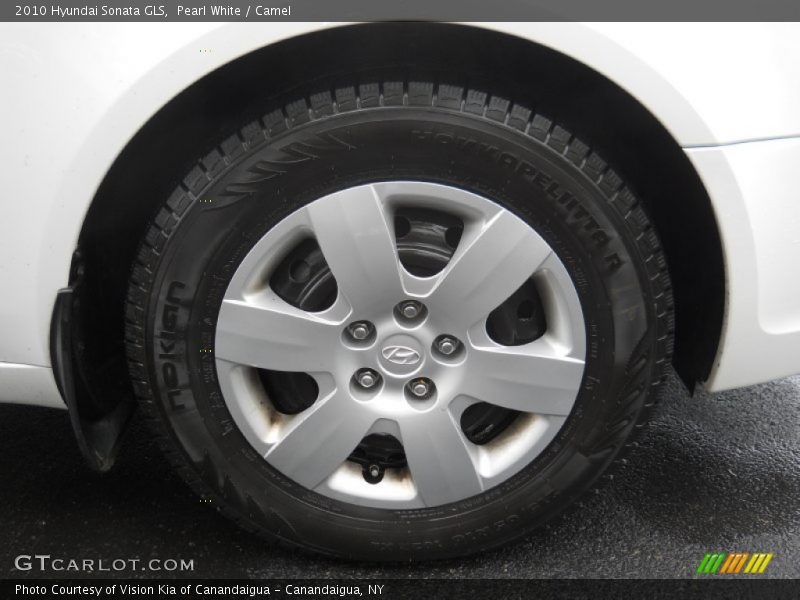 Pearl White / Camel 2010 Hyundai Sonata GLS