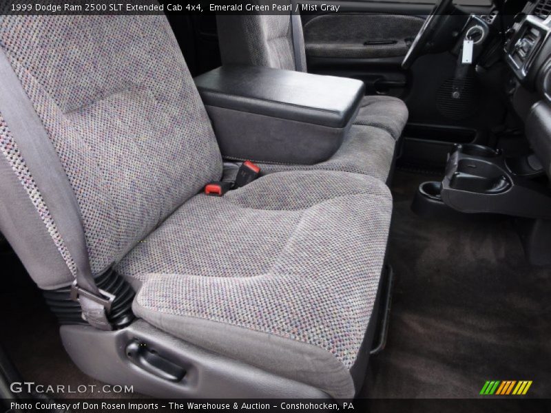  1999 Ram 2500 SLT Extended Cab 4x4 Mist Gray Interior