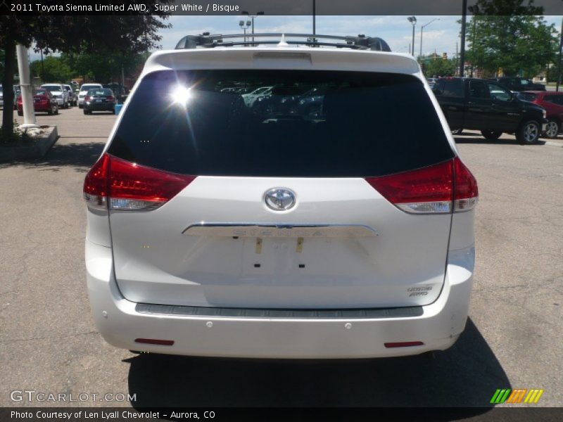 Super White / Bisque 2011 Toyota Sienna Limited AWD