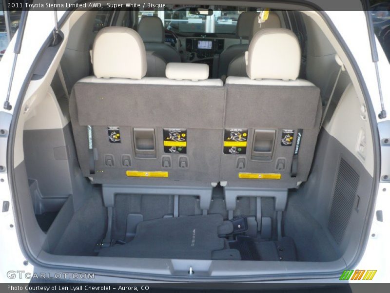 Super White / Bisque 2011 Toyota Sienna Limited AWD