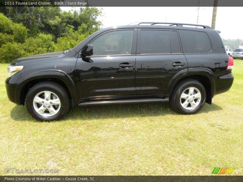  2011 Land Cruiser  Black