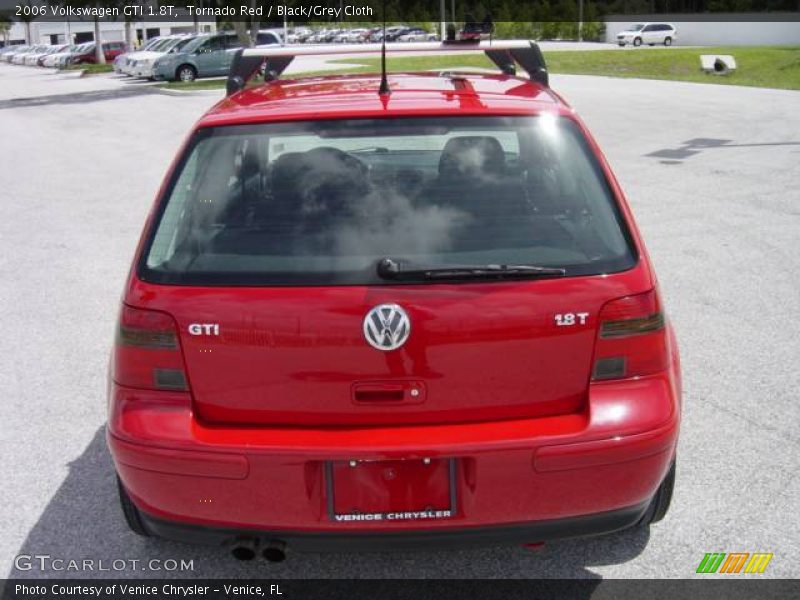 Tornado Red / Black/Grey Cloth 2006 Volkswagen GTI 1.8T