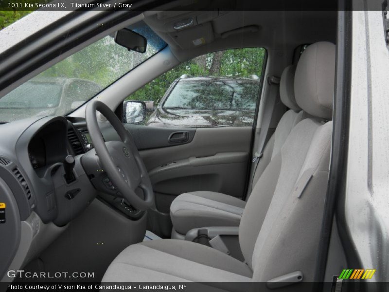 Titanium Silver / Gray 2011 Kia Sedona LX
