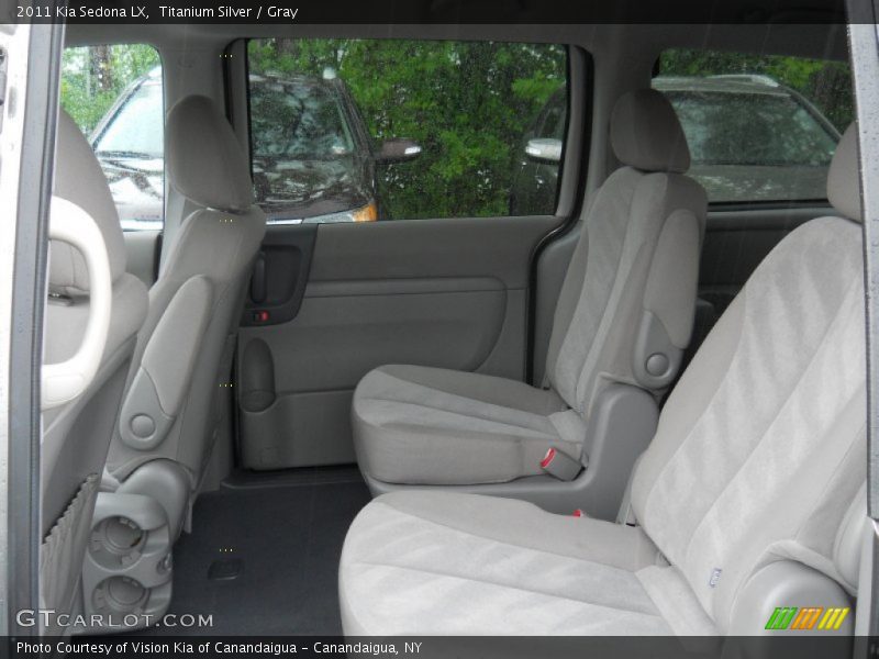 Titanium Silver / Gray 2011 Kia Sedona LX