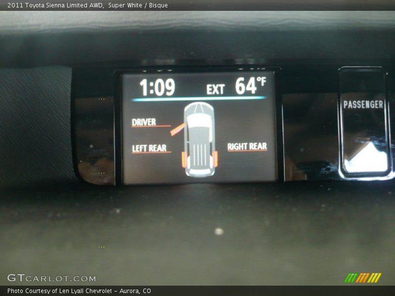 Super White / Bisque 2011 Toyota Sienna Limited AWD