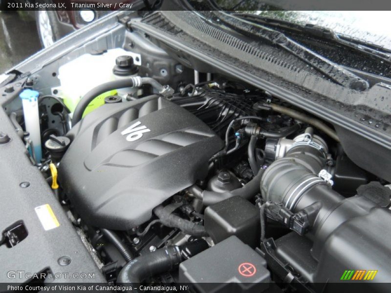 Titanium Silver / Gray 2011 Kia Sedona LX