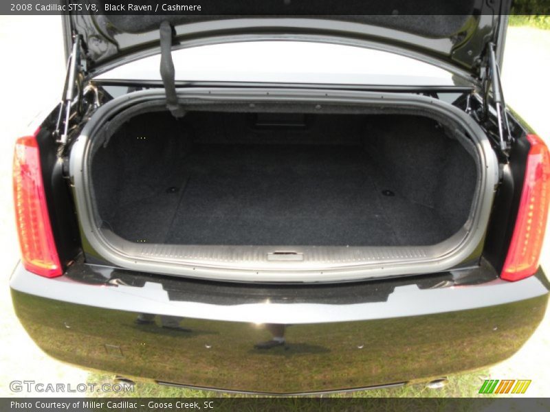  2008 STS V8 Trunk