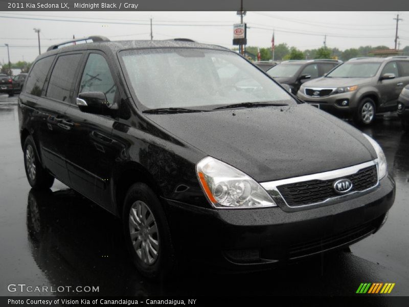 Midnight Black / Gray 2011 Kia Sedona LX