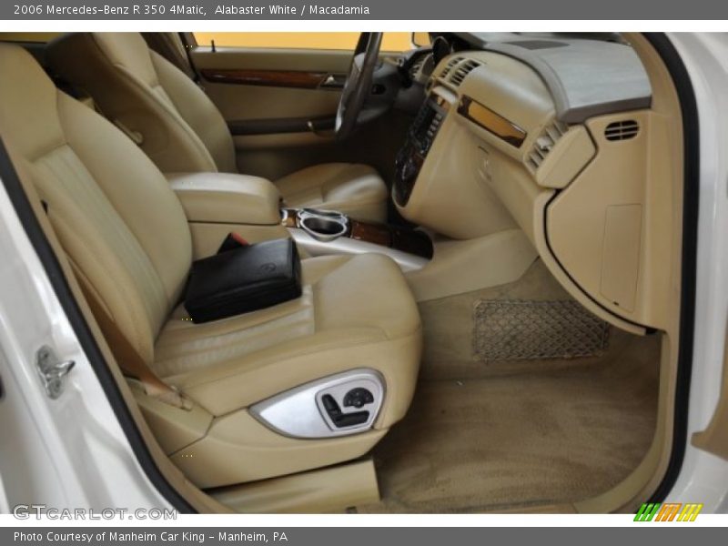 Alabaster White / Macadamia 2006 Mercedes-Benz R 350 4Matic