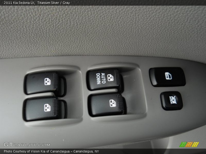 Titanium Silver / Gray 2011 Kia Sedona LX