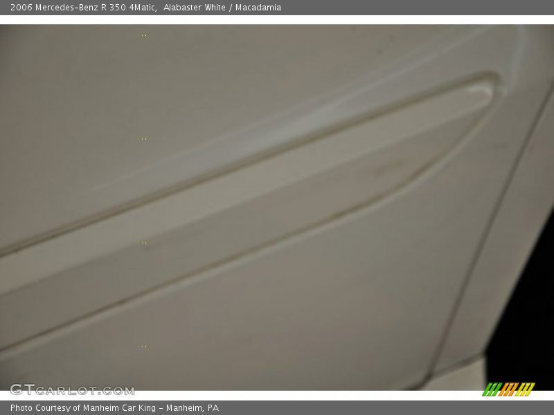 Alabaster White / Macadamia 2006 Mercedes-Benz R 350 4Matic