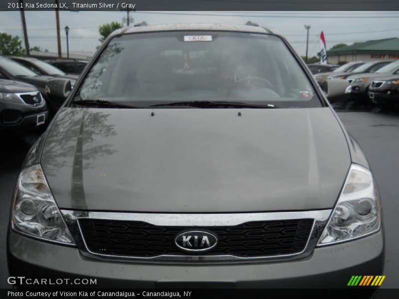 Titanium Silver / Gray 2011 Kia Sedona LX