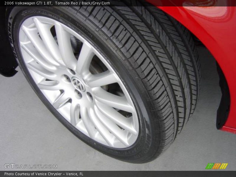 Tornado Red / Black/Grey Cloth 2006 Volkswagen GTI 1.8T