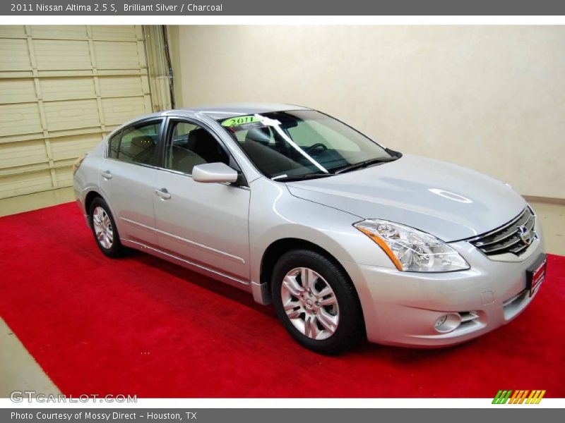 Brilliant Silver / Charcoal 2011 Nissan Altima 2.5 S