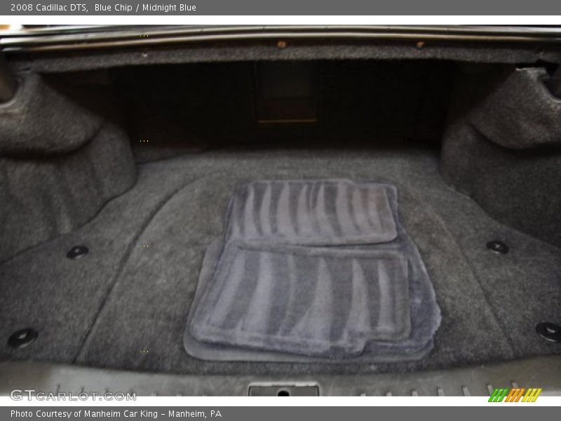 Blue Chip / Midnight Blue 2008 Cadillac DTS