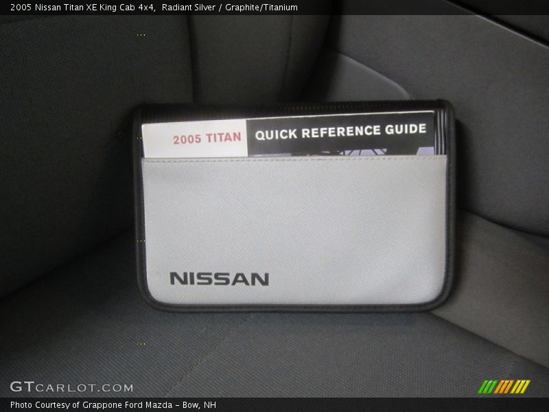 Radiant Silver / Graphite/Titanium 2005 Nissan Titan XE King Cab 4x4