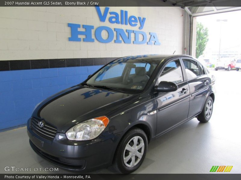 Ebony Black / Gray 2007 Hyundai Accent GLS Sedan