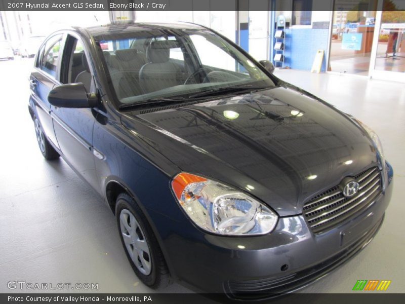 Ebony Black / Gray 2007 Hyundai Accent GLS Sedan