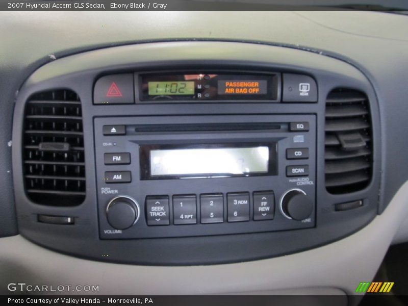 Ebony Black / Gray 2007 Hyundai Accent GLS Sedan